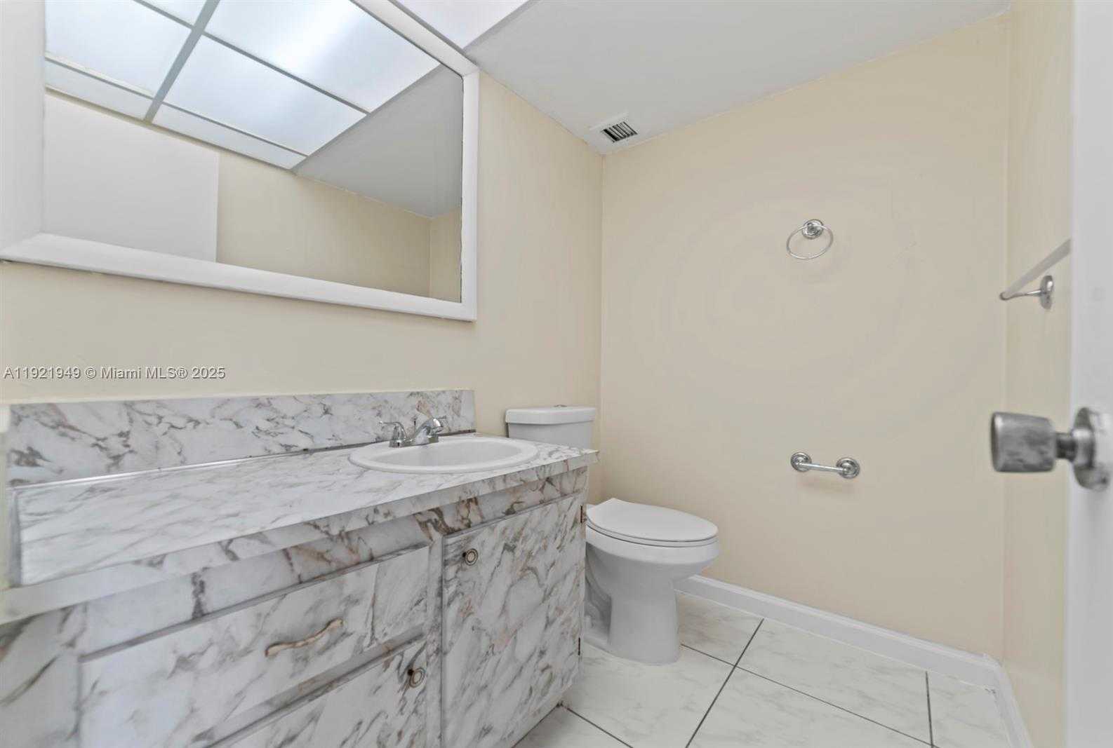 Small Image of 16710 NORTH EAST 9TH AVE #408, North Miami Beach Number 14