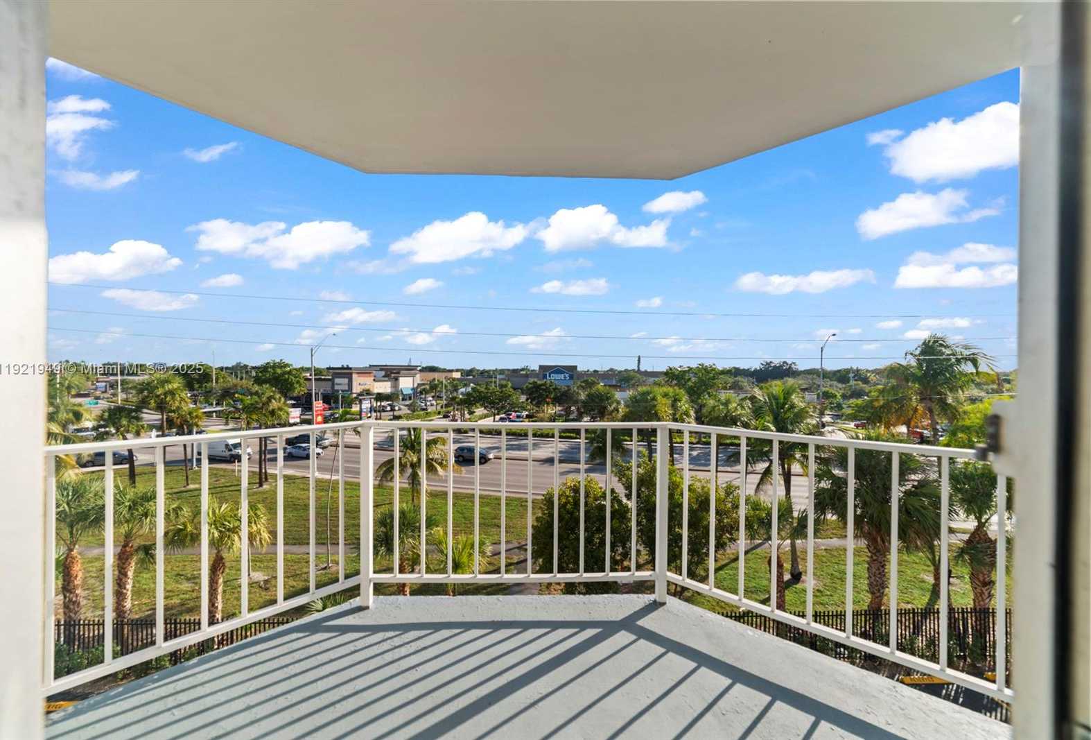 Small Image of 16710 NORTH EAST 9TH AVE #408, North Miami Beach Number 16