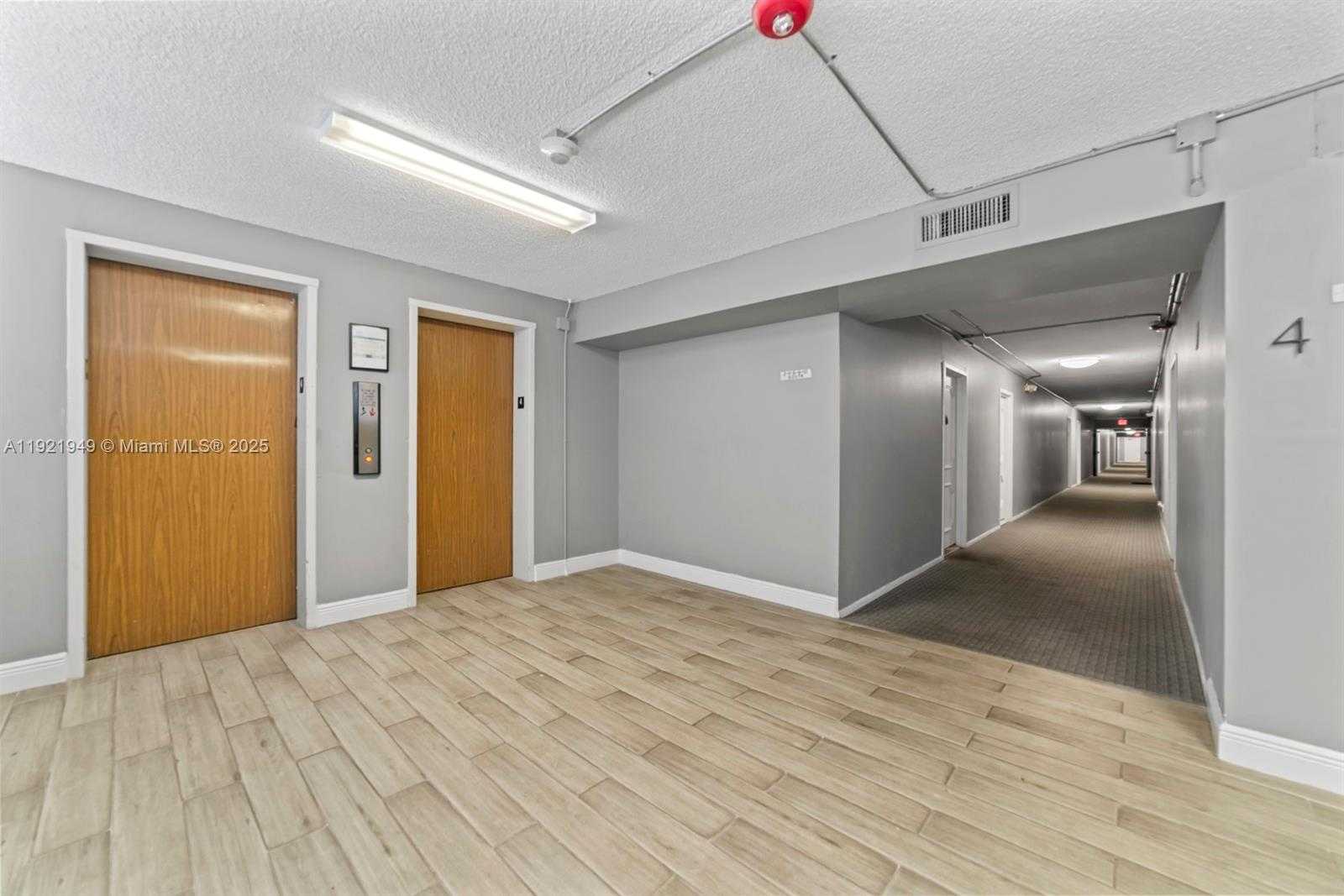 Small Image of 16710 NORTH EAST 9TH AVE #408, North Miami Beach Number 6