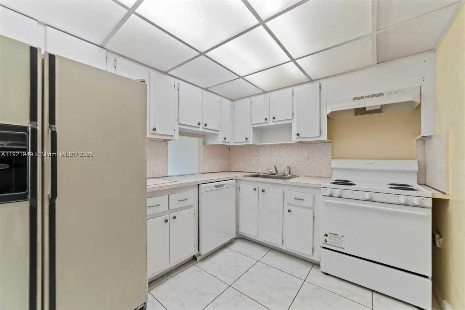 Small Image of 16710 NORTH EAST 9TH AVE #408, North Miami Beach Number 8