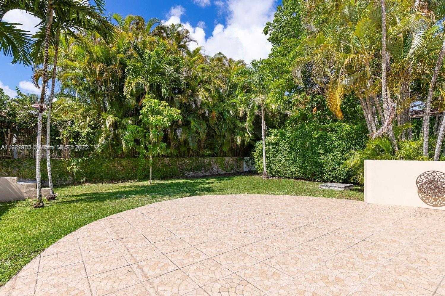 Small Image of 1260 MILAN AVE, Coral Gables Number 12