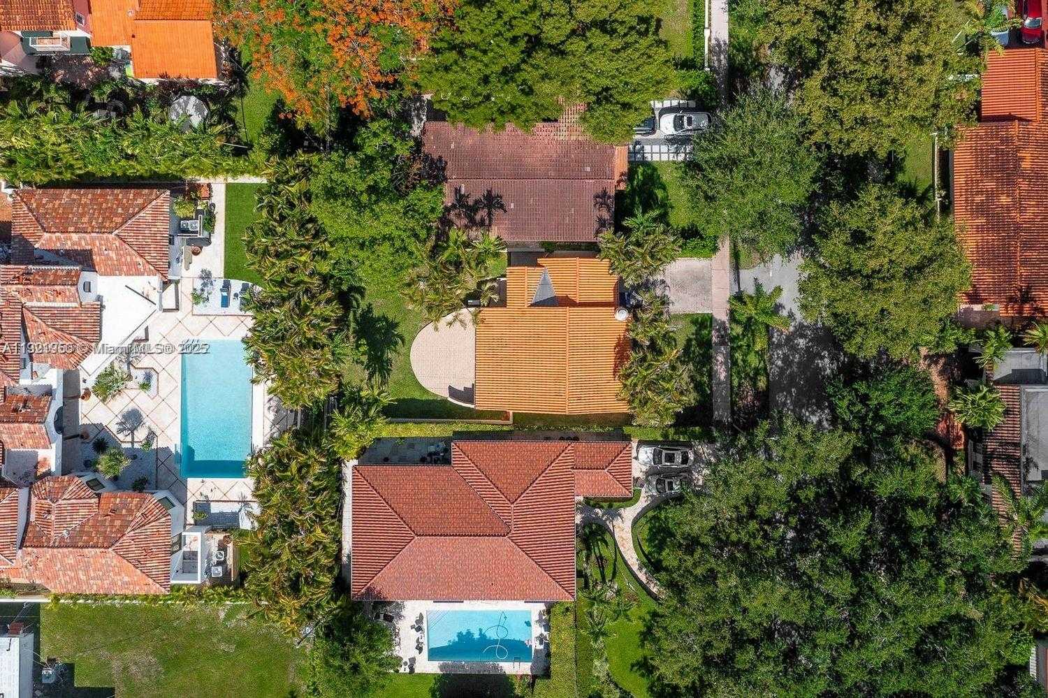 Small Image of 1260 MILAN AVE, Coral Gables Number 16
