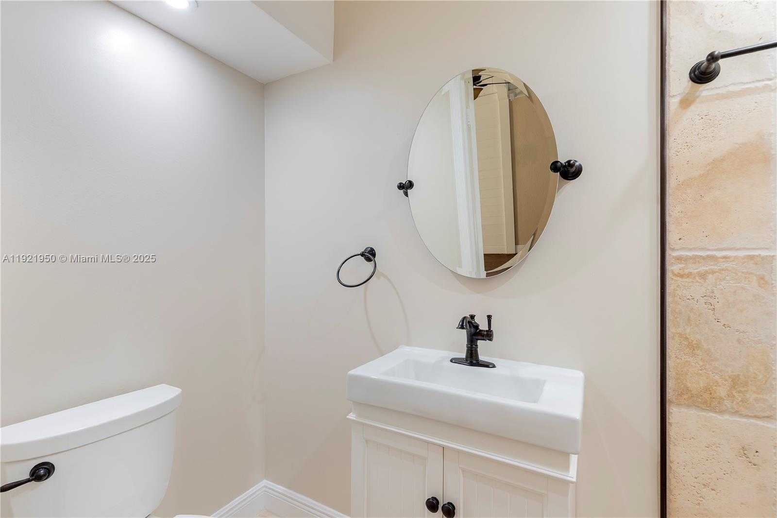 Small Image of 1260 MILAN AVE, Coral Gables Number 6