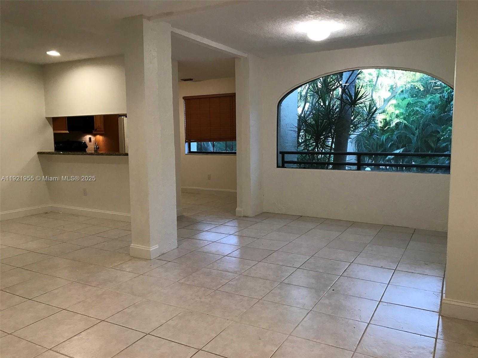 Small Image of 3564 MAGELLAN CIR #214-1, Aventura Number 5