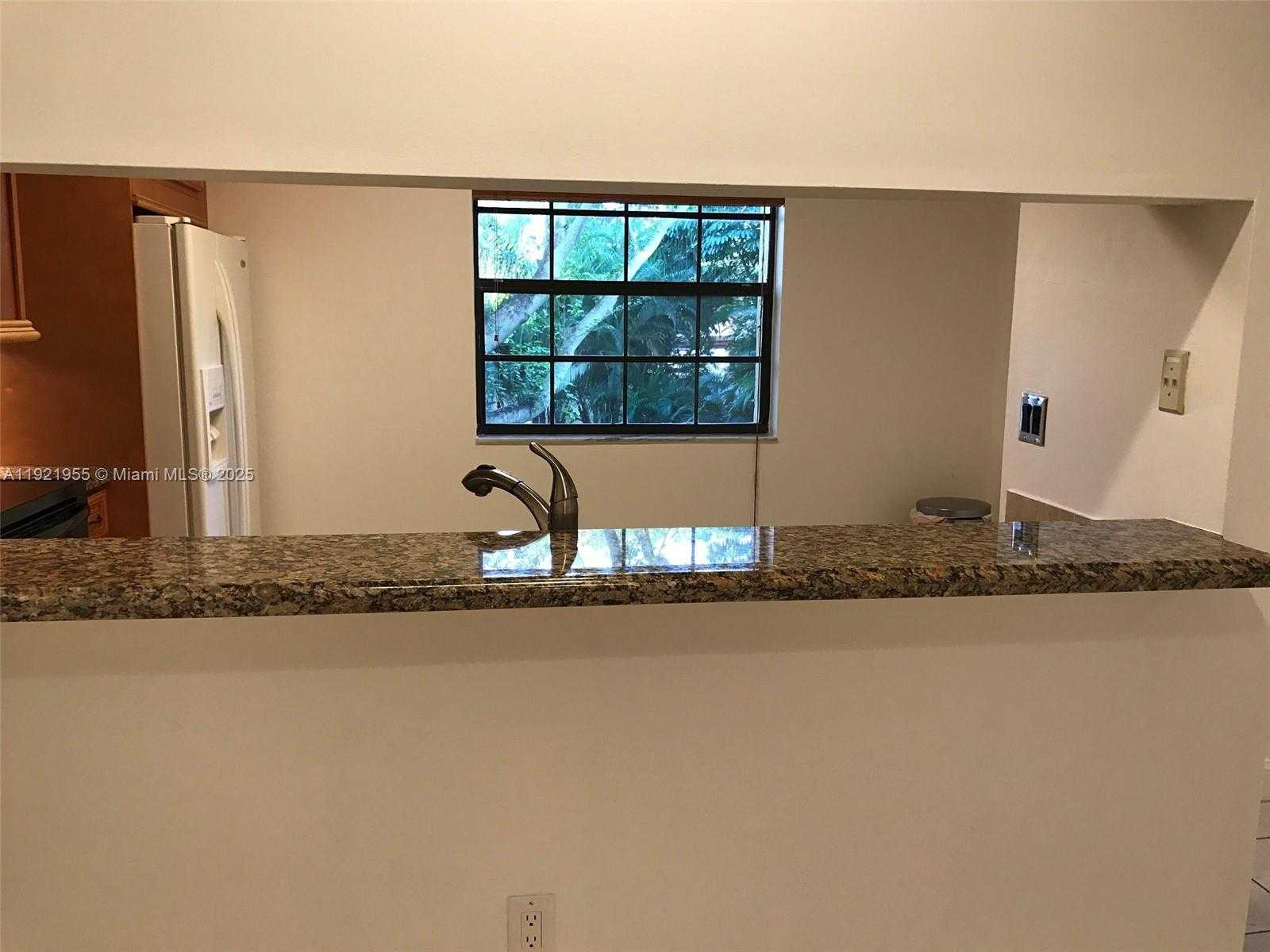 Small Image of 3564 MAGELLAN CIR #214-1, Aventura Number 8