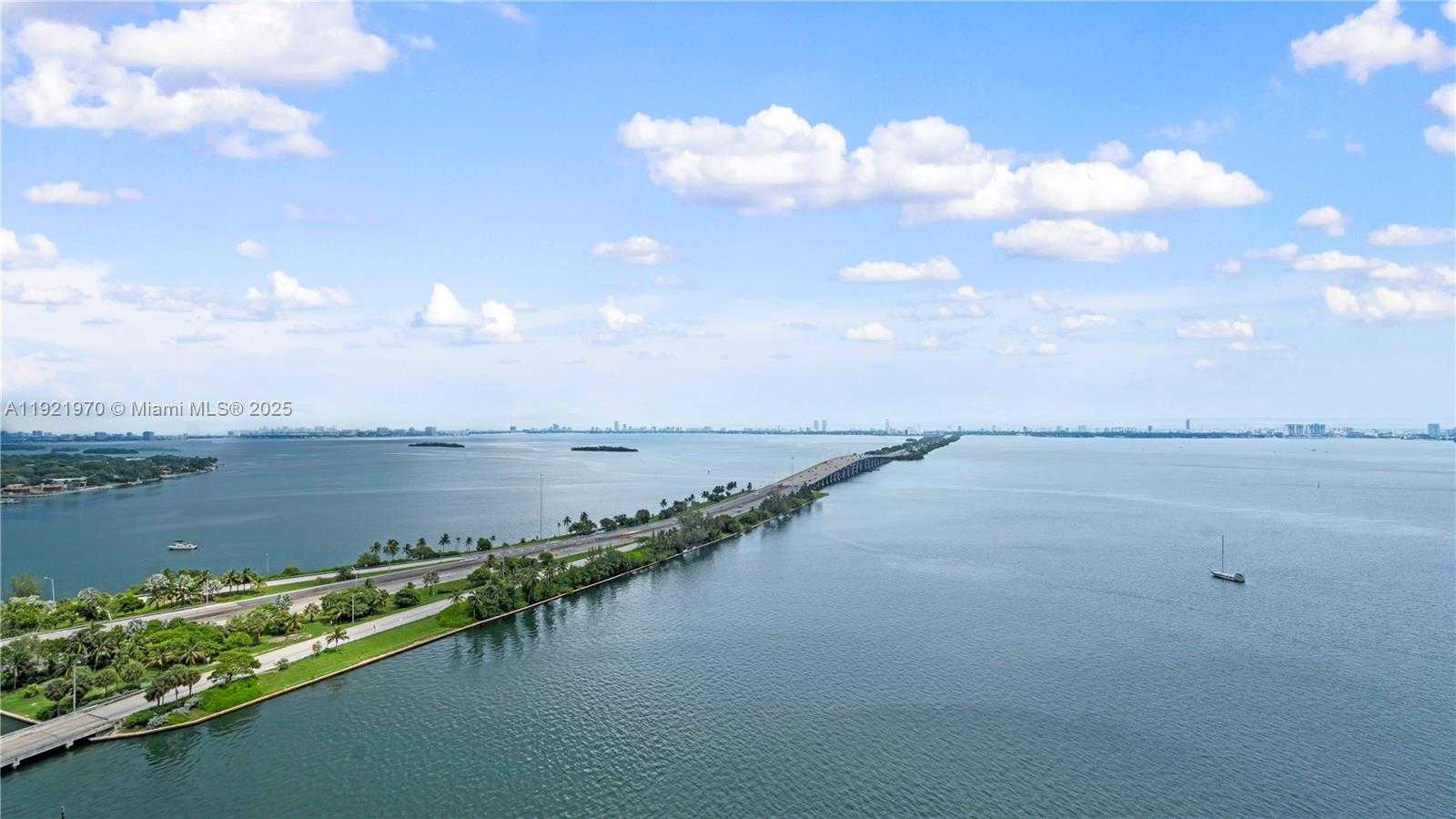 Small Image of 555 NORTH EAST 34TH ST #901, Miami Number 21