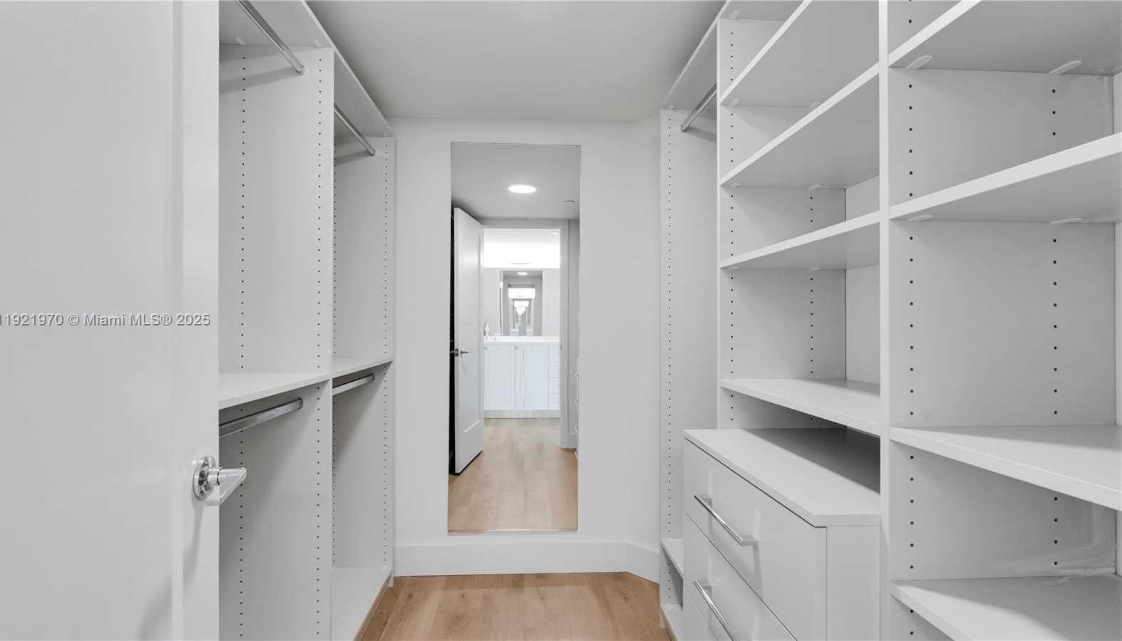 Small Image of 555 NORTH EAST 34TH ST #901, Miami Number 29