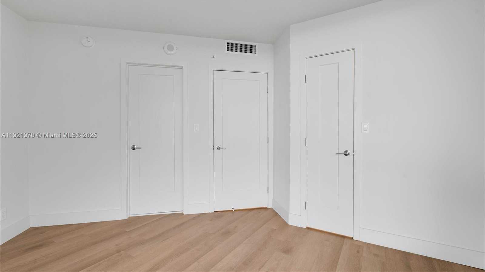 Small Image of 555 NORTH EAST 34TH ST #901, Miami Number 38