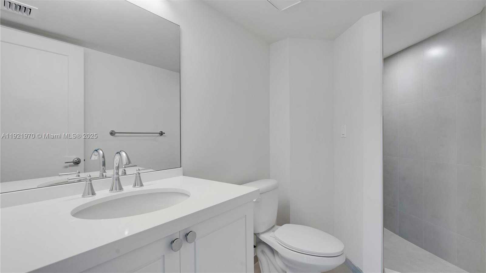 Small Image of 555 NORTH EAST 34TH ST #901, Miami Number 42