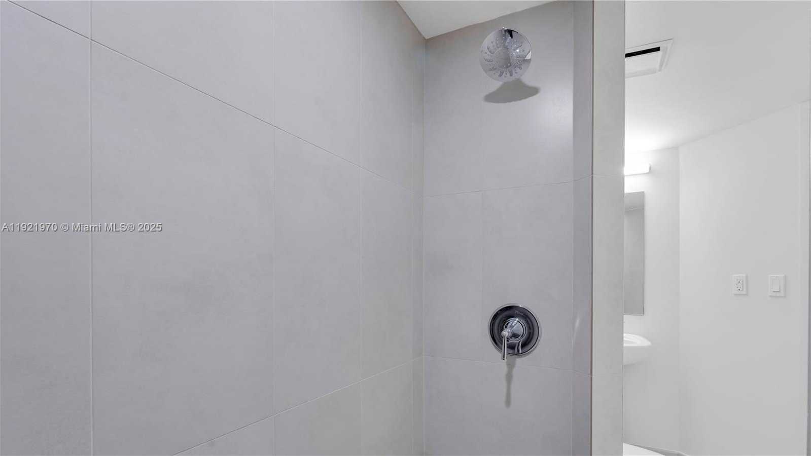 Small Image of 555 NORTH EAST 34TH ST #901, Miami Number 50