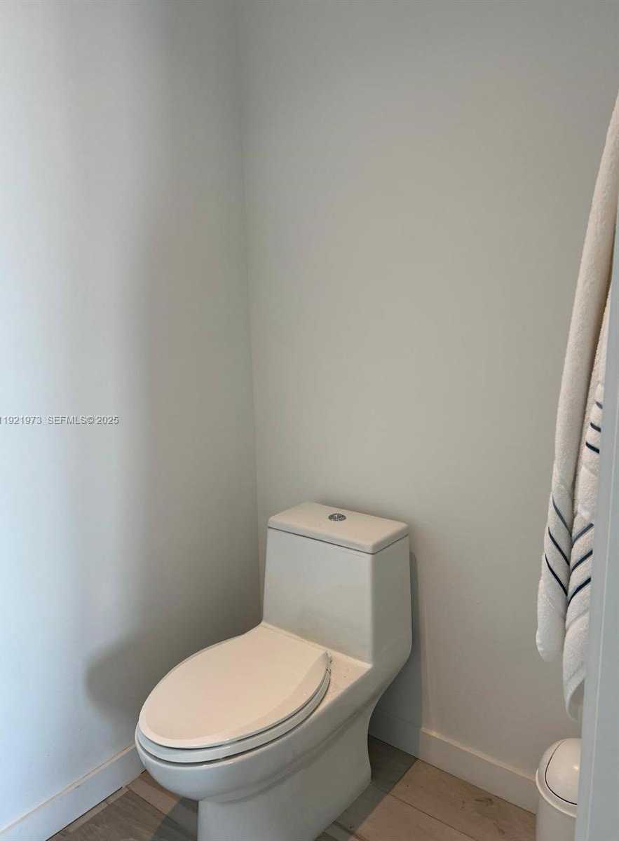 Imagen de Pequeño Objeto