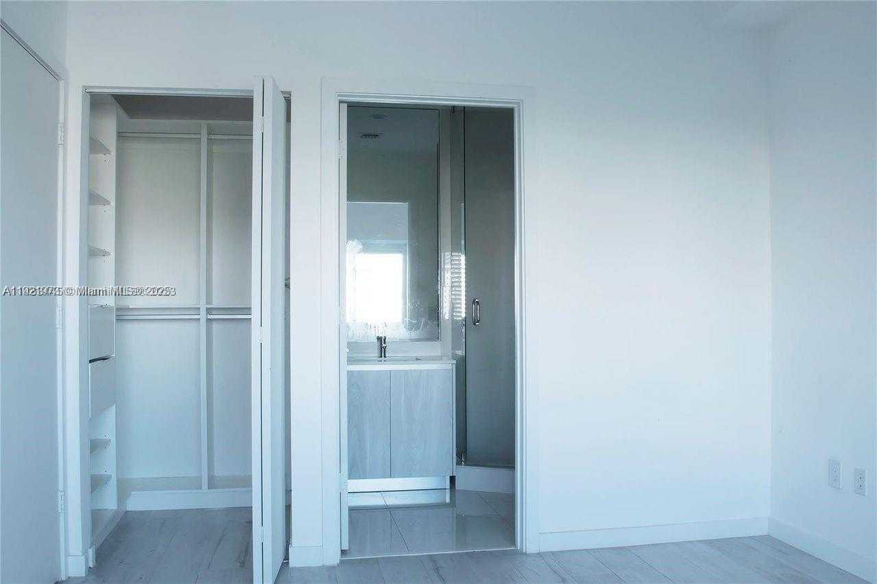 Small Image of 480 NORTH EAST 31ST ST #804, Miami Number 8