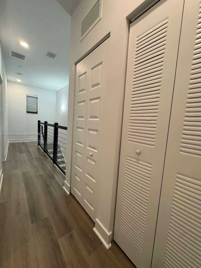 Small Image of 10473 NORTH WEST 82ND ST #10, Doral Number 26