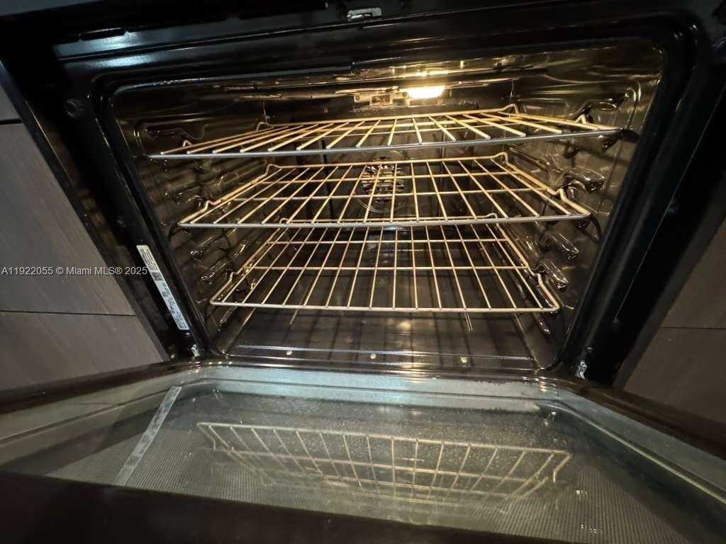 Small Image of 10473 NORTH WEST 82ND ST #10, Doral Number 32