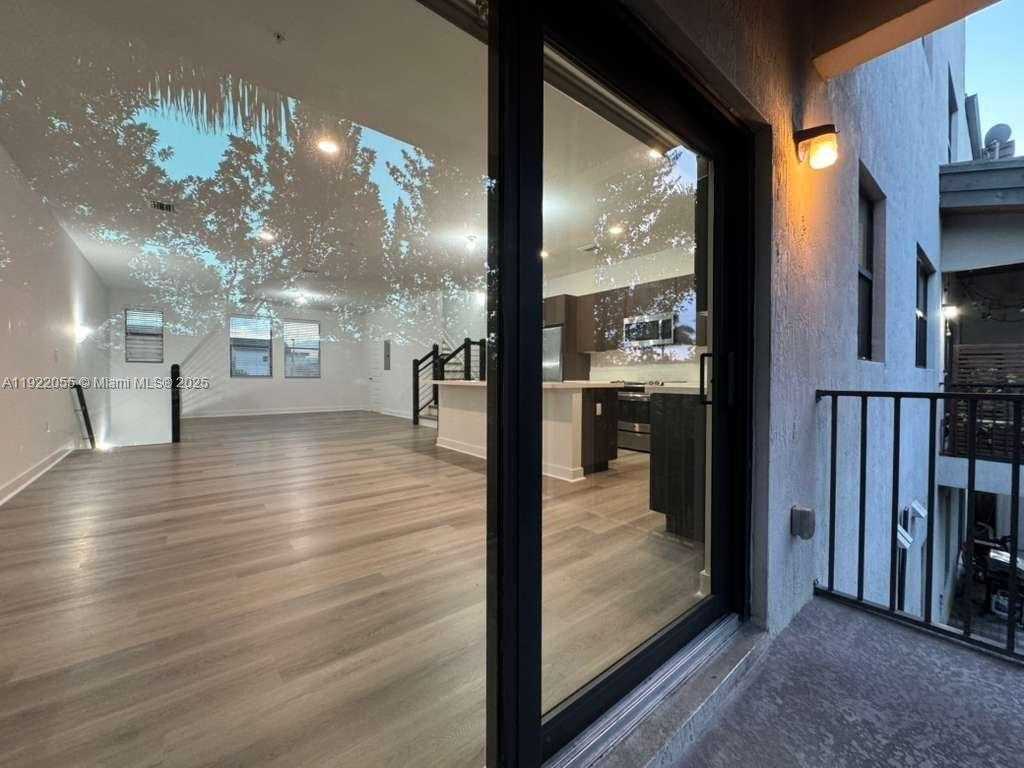 Small Image of 10473 NORTH WEST 82ND ST #10, Doral Number 4