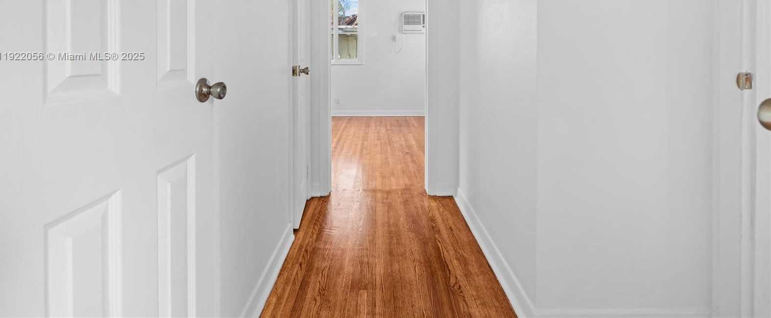 Small Image of 201 SOUTH BISCAYNE RIVER DR #AB, Miami Number 25