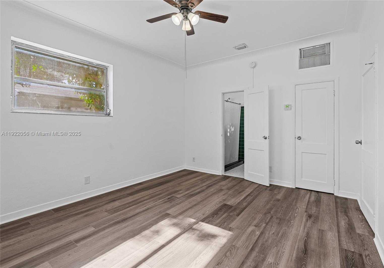 Small Image of 201 SOUTH BISCAYNE RIVER DR #AB, Miami Number 48