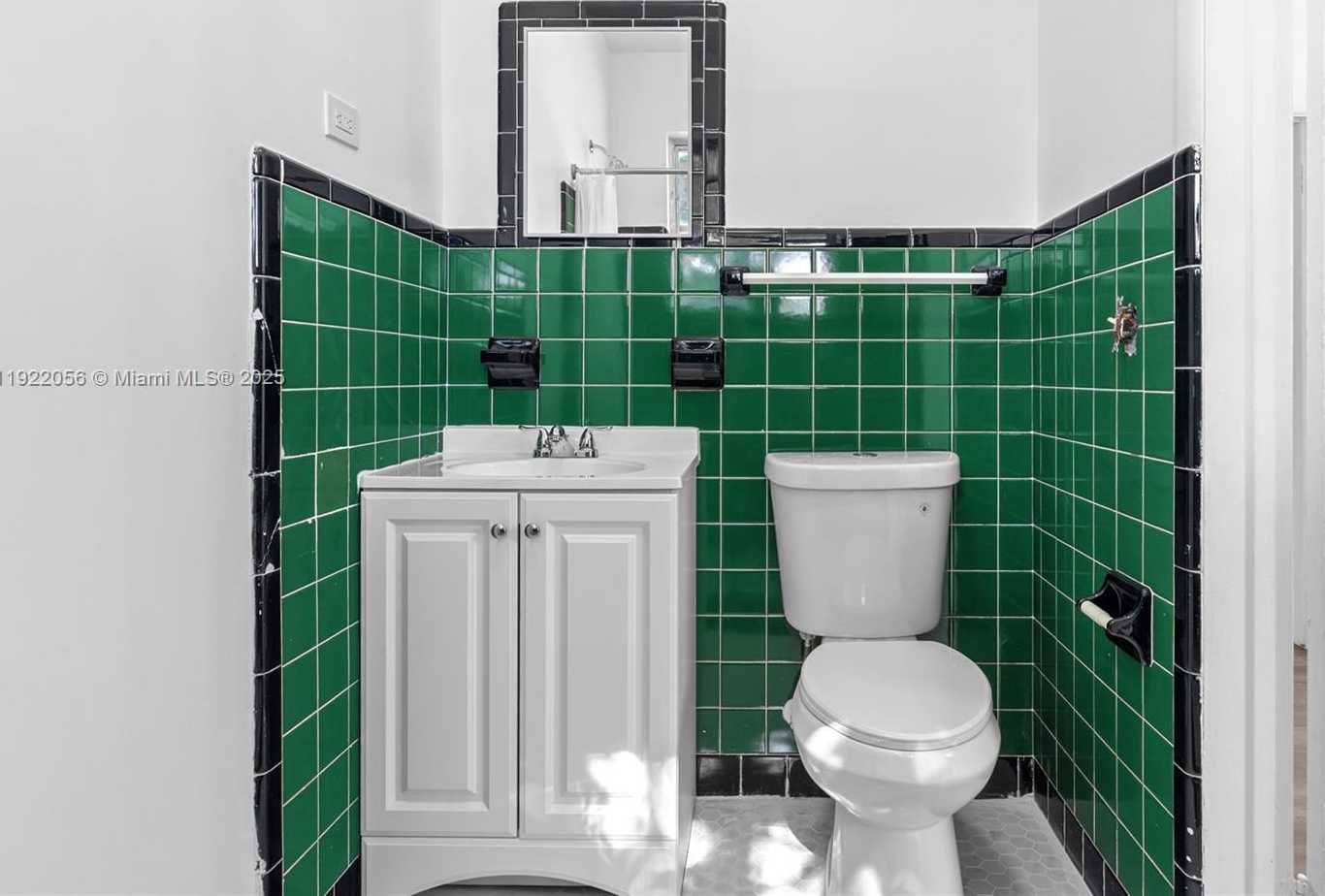 Small Image of 201 SOUTH BISCAYNE RIVER DR #AB, Miami Number 52