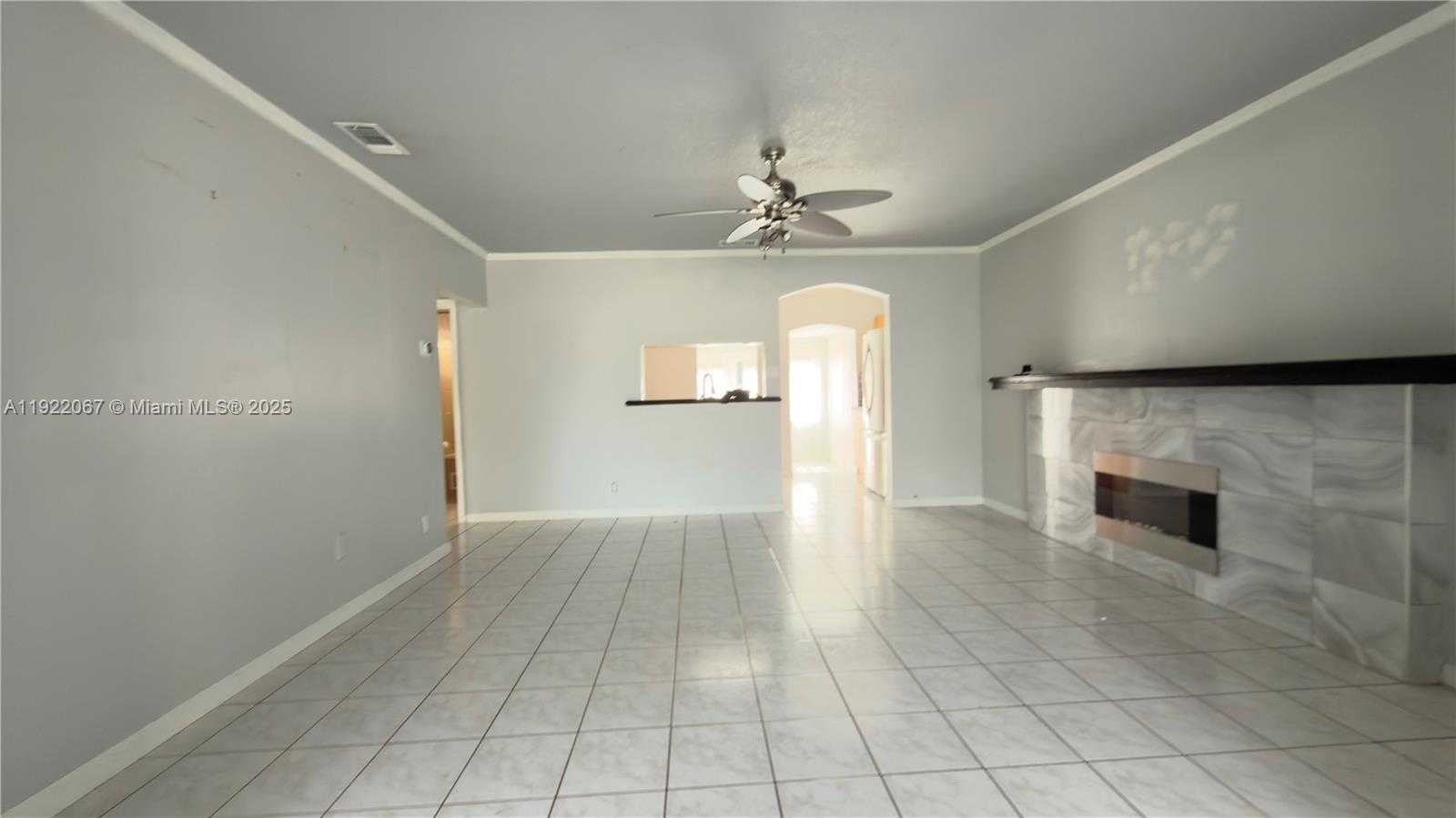 Small Image of 37 SOUTH WEST 11TH ST, Dania Beach Number 15