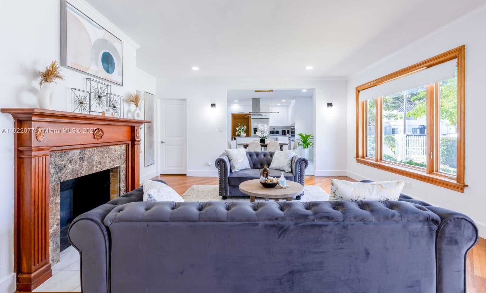 Small Image of 1230 SOUTH WEST 22ND TER, Miami Number 14