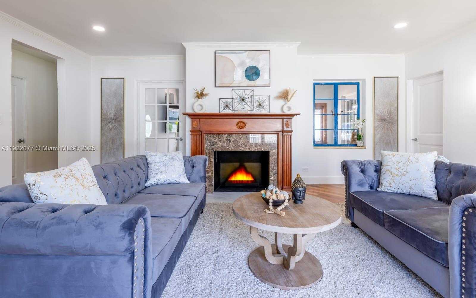 Small Image of 1230 SOUTH WEST 22ND TER, Miami Number 4