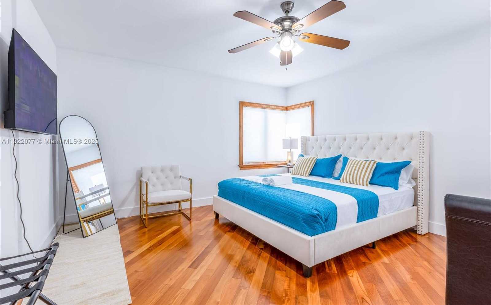 Small Image of 1230 SOUTH WEST 22ND TER, Miami Number 5