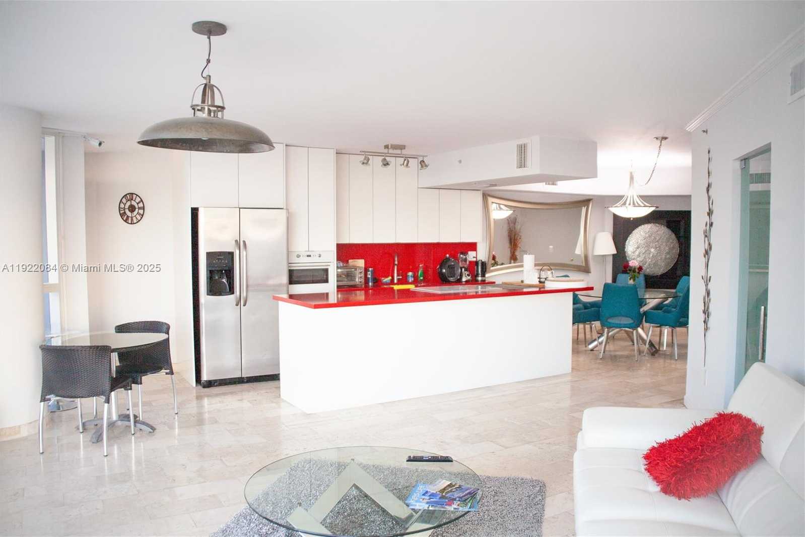 Small Image of 6301 COLLINS AVE #807, Miami Beach Number 29