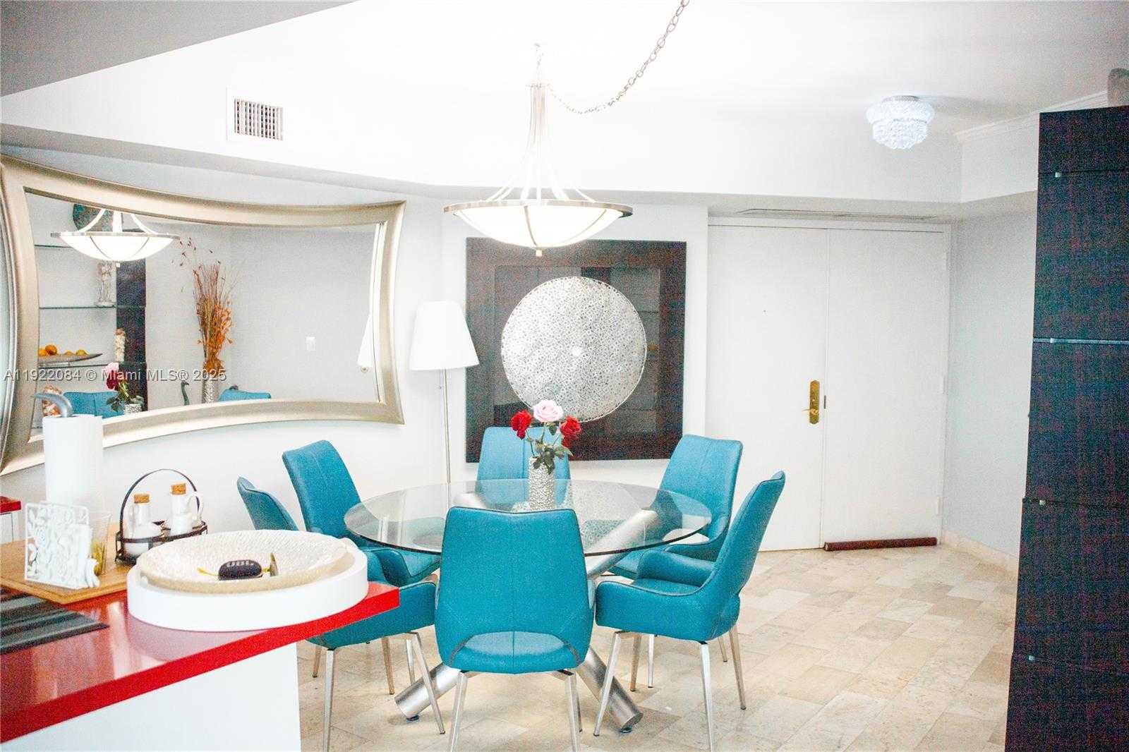 Small Image of 6301 COLLINS AVE #807, Miami Beach Number 36