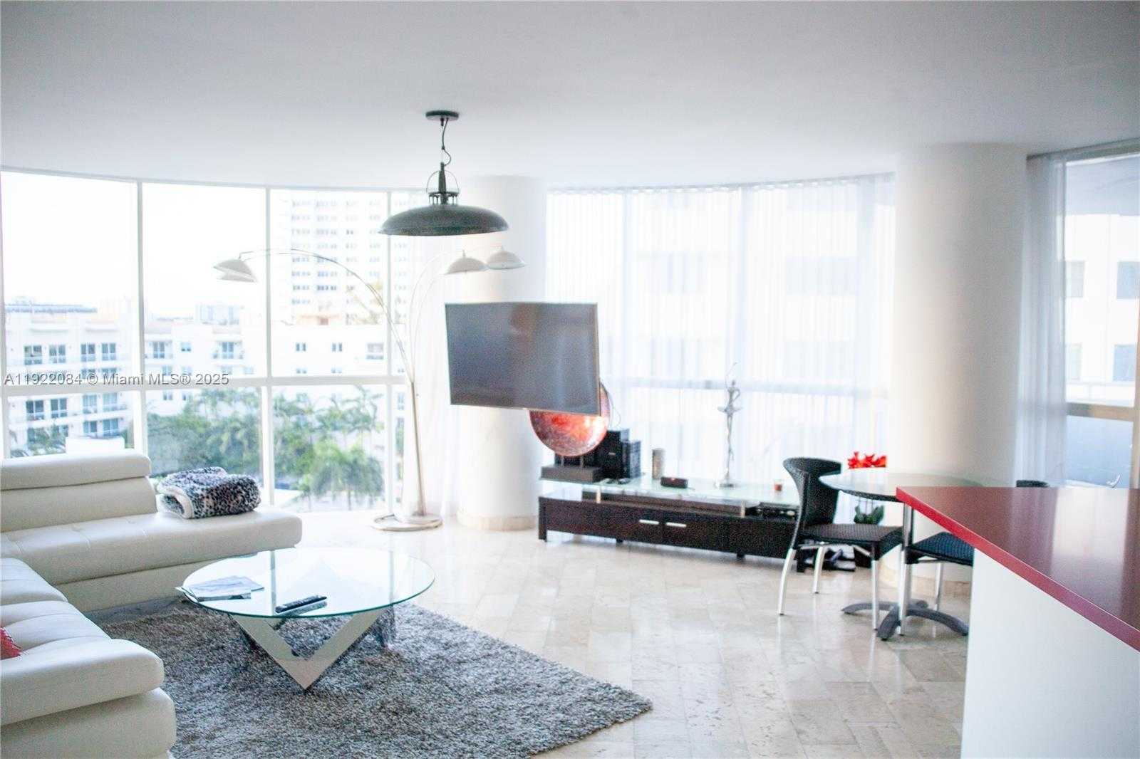 Small Image of 6301 COLLINS AVE #807, Miami Beach Number 38