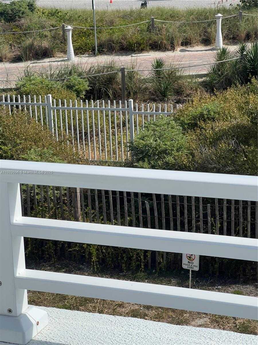 Small Image of 345 OCEAN DR #523, Miami Beach Number 40