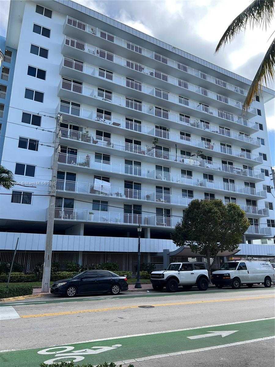Small Image of 345 OCEAN DR #523, Miami Beach Number 44