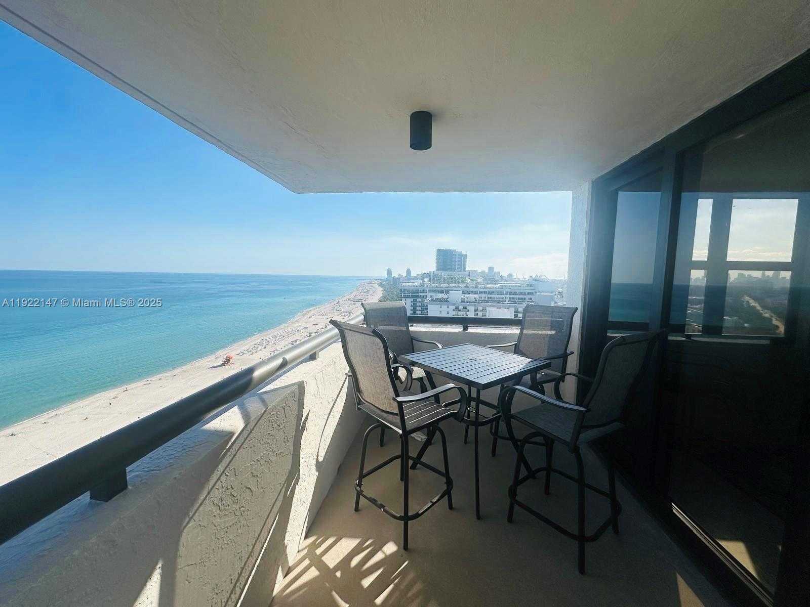 Small Image of 2555 COLLINS AVE #2411, Miami Beach Number 13