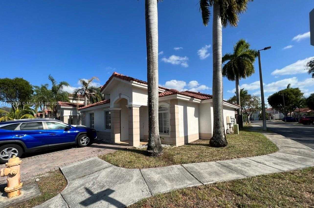 Small Image of 7317 NORTH WEST 173RD DR #104, Hialeah Number 3