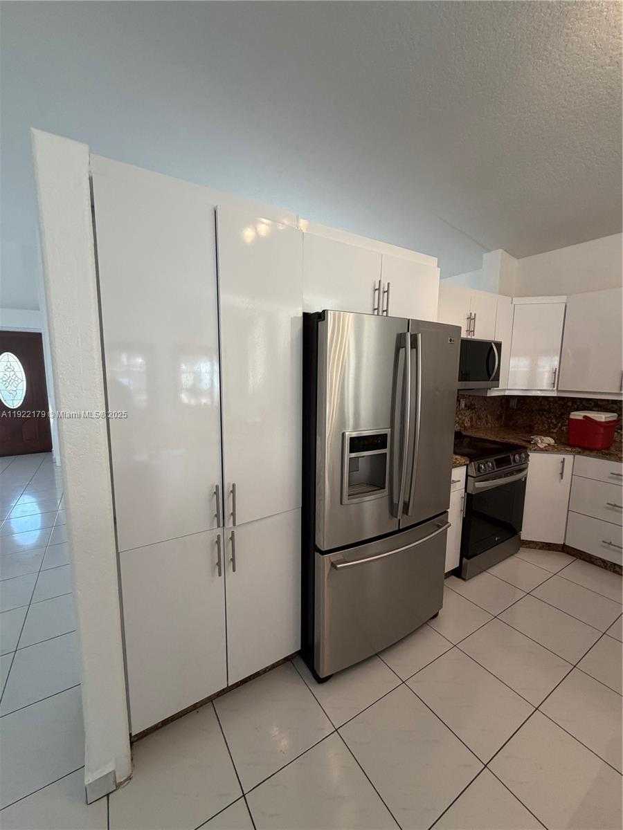 Small Image of 8740 NORTH WEST 142ND ST, Miami Lakes Number 10