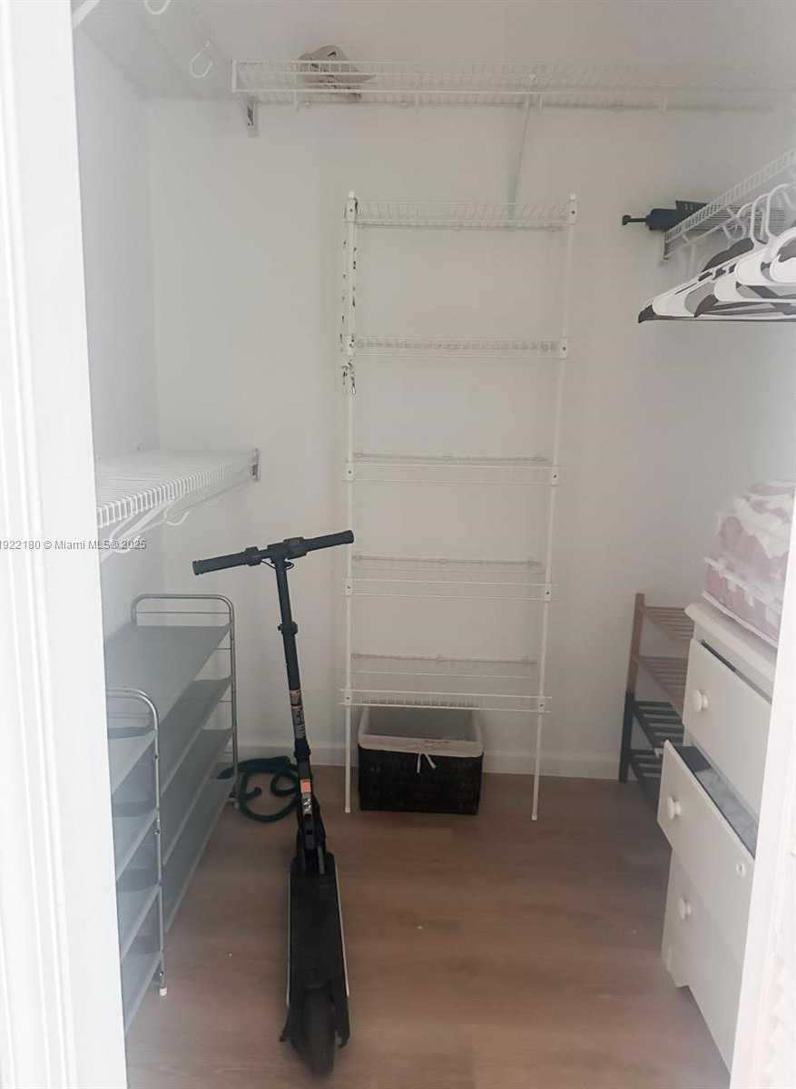 Small Image of 15790 BENT CREEK RD #NA, Wellington Number 8