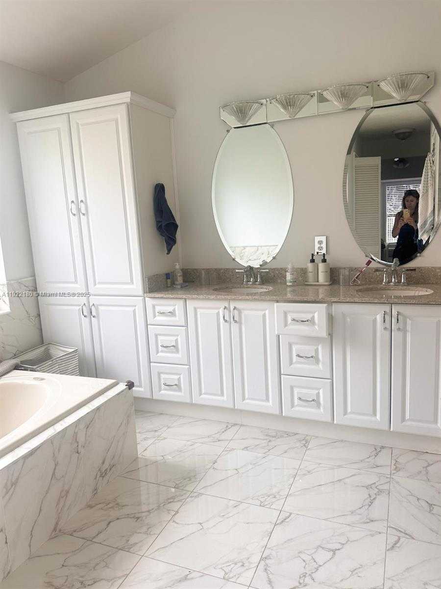 Small Image of 15790 BENT CREEK RD #NA, Wellington Number 9