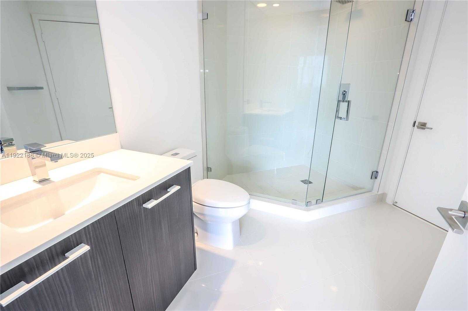 Small Image of 45 SOUTH WEST 9TH ST #2201, Miami Number 10