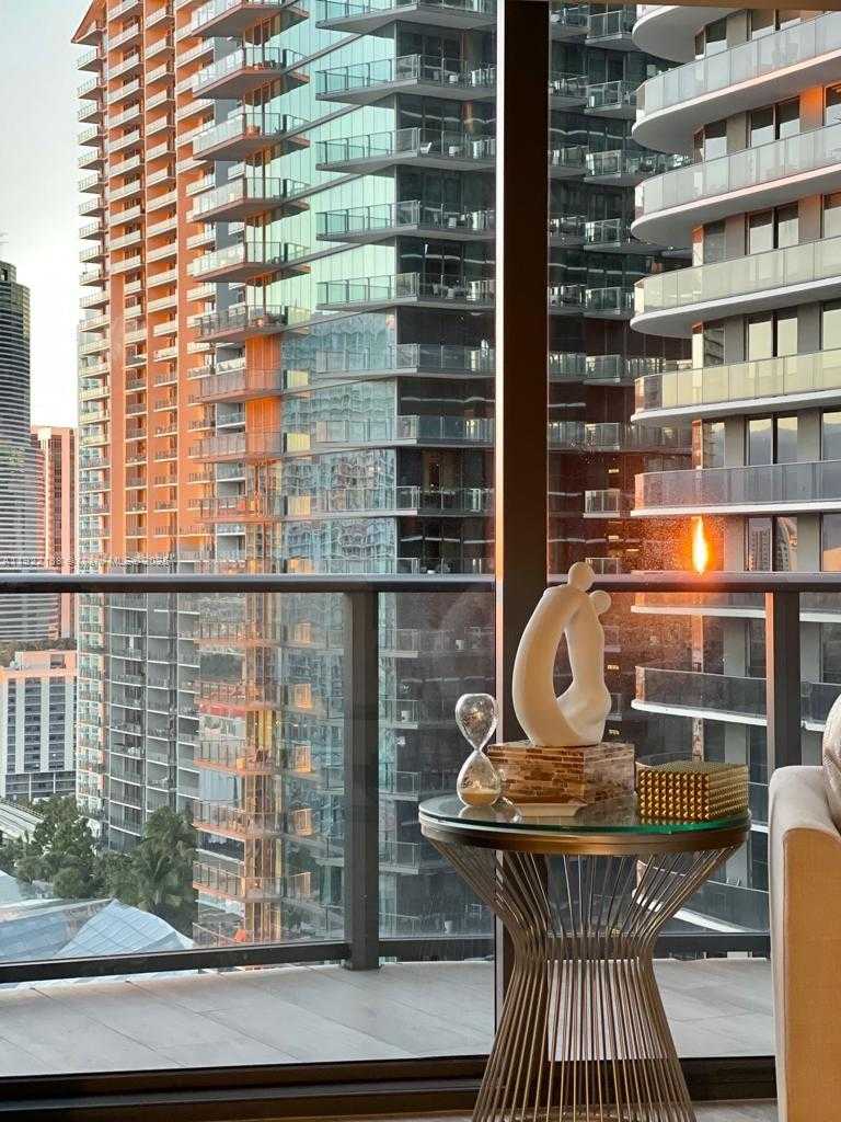 Small Image of 45 SOUTH WEST 9TH ST #2201, Miami Number 14