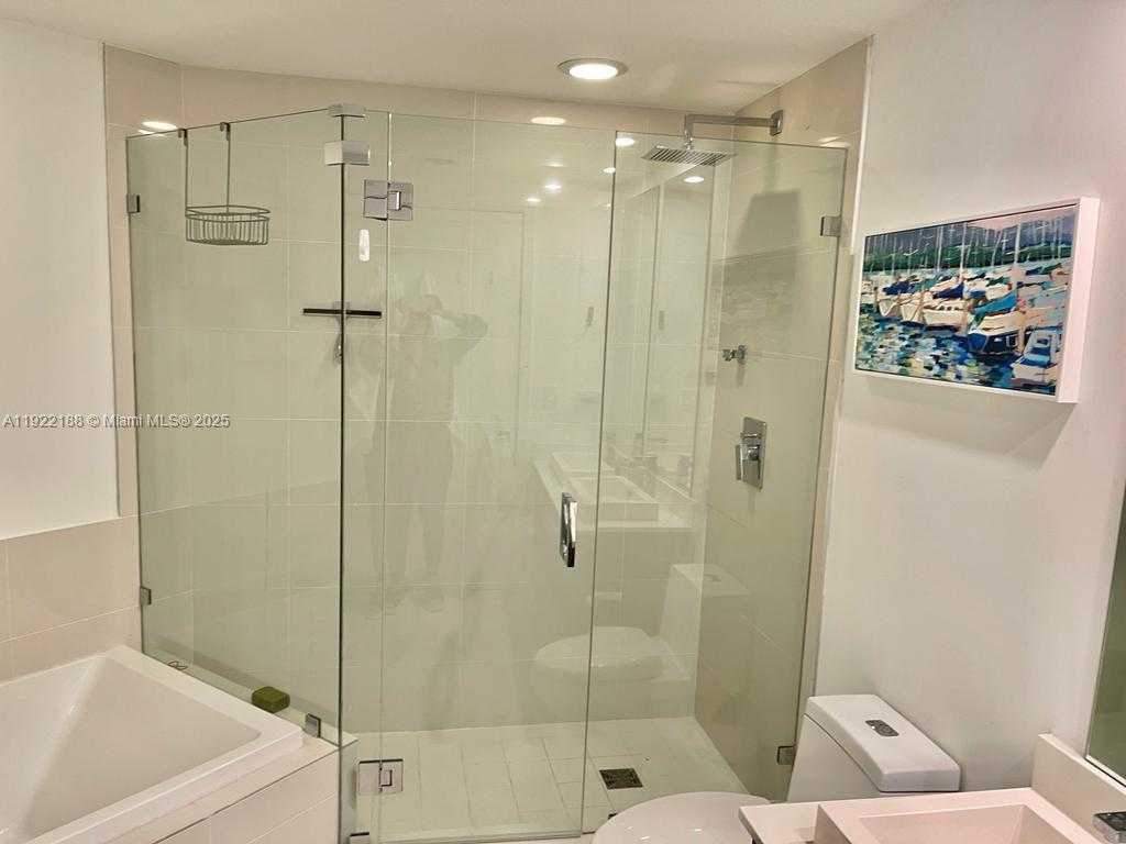 Small Image of 45 SOUTH WEST 9TH ST #2201, Miami Number 8