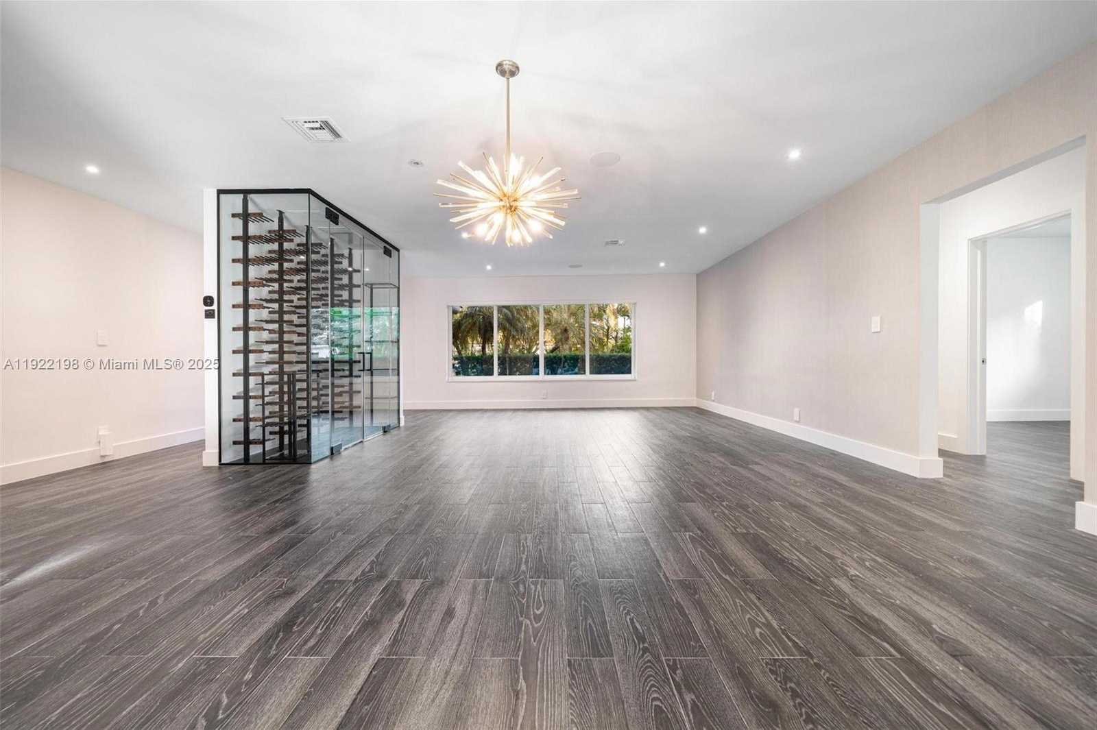 Small Image of 10618 NORTH EAST 11TH CT, Miami Shores Number 18