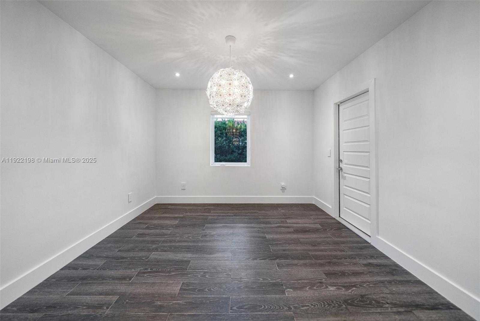 Small Image of 10618 NORTH EAST 11TH CT, Miami Shores Number 24