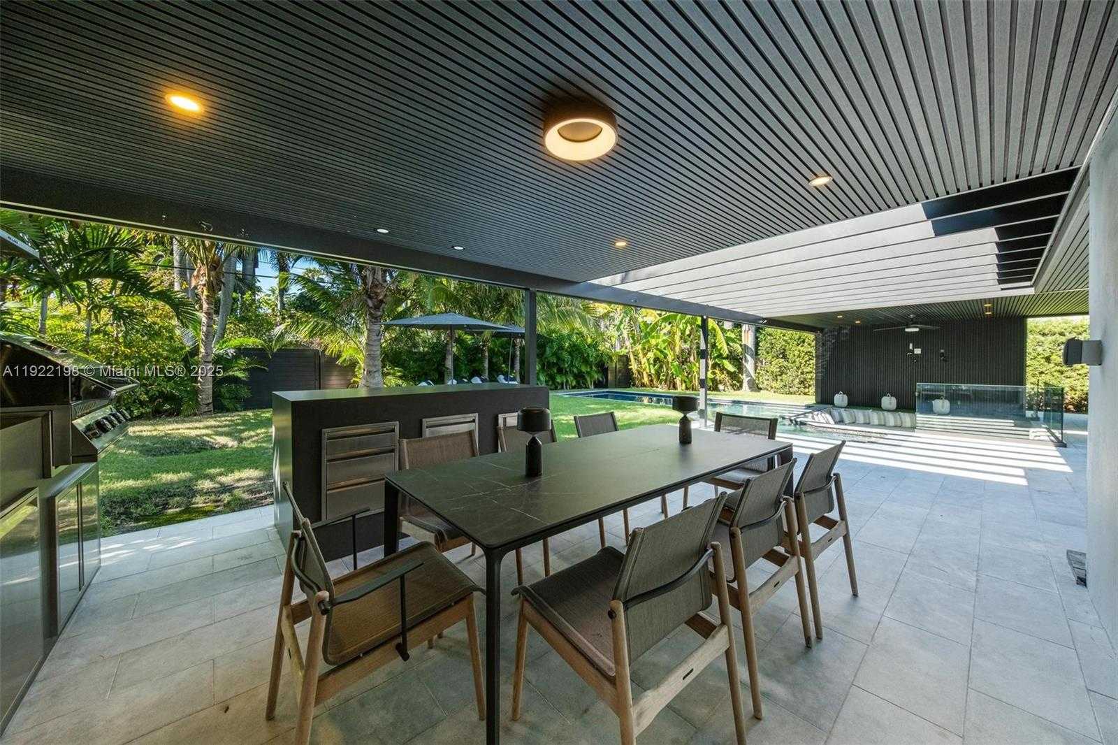 Small Image of 10618 NORTH EAST 11TH CT, Miami Shores Number 4