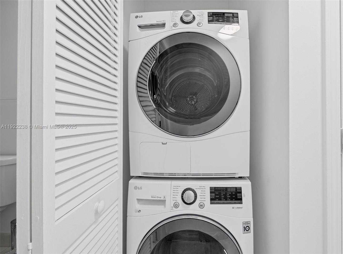 Small Image of 601 NORTH EAST 36TH ST #1511, Miami Number 20