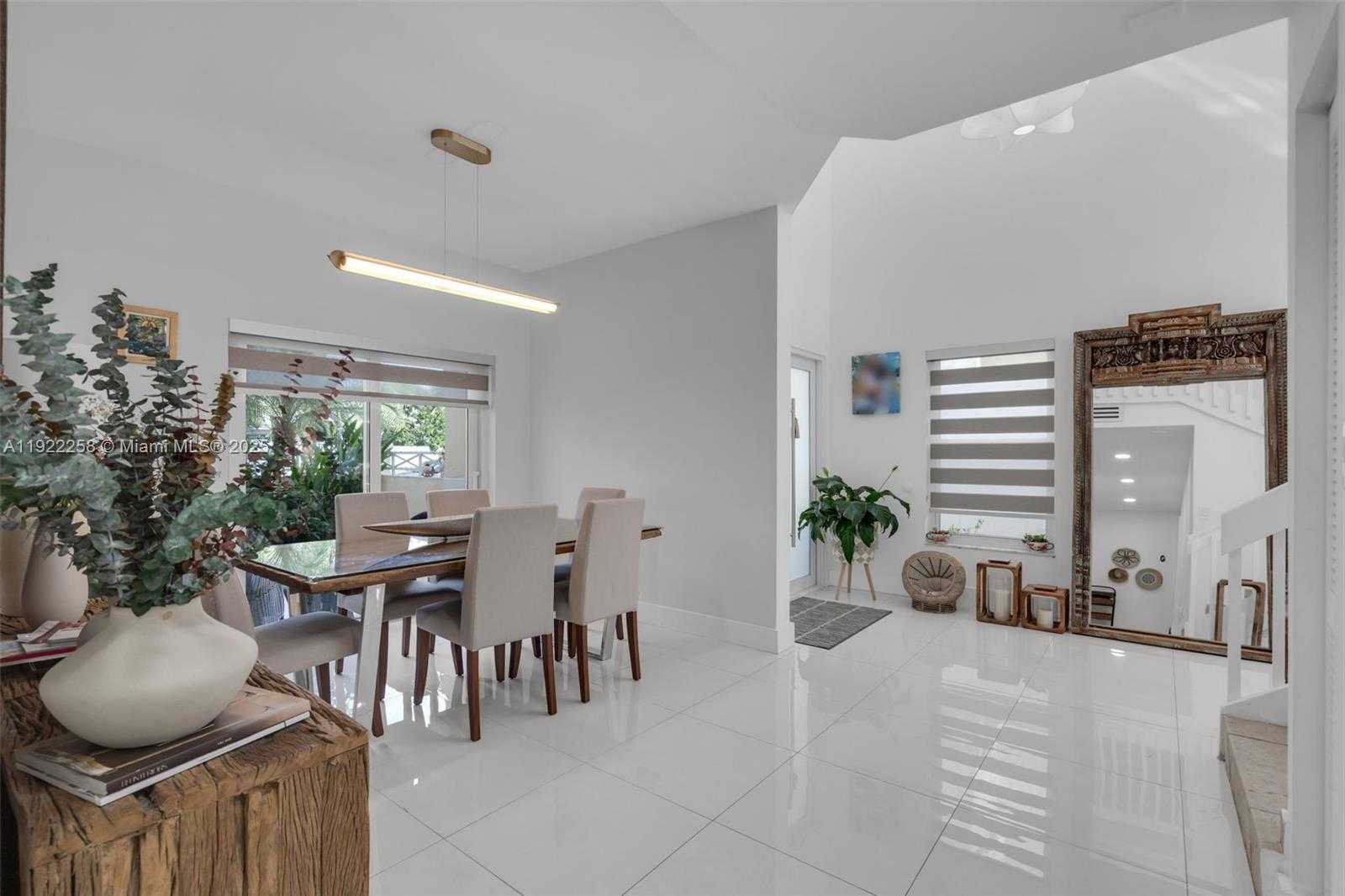 Small Image of 15452 SOUTH WEST 50TH TER, Miami Number 9