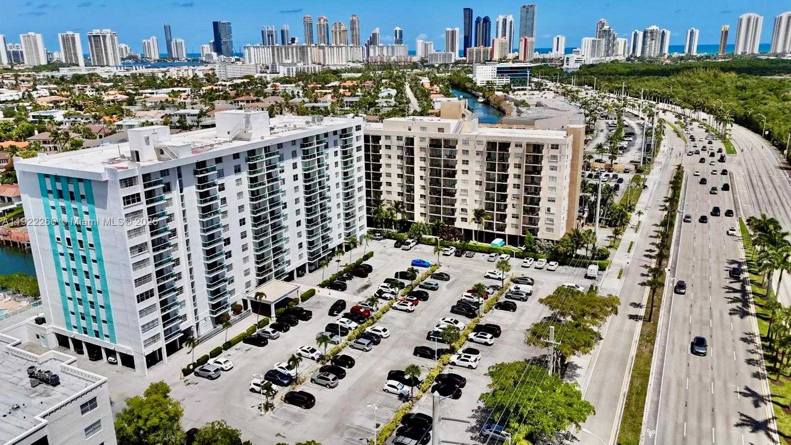 Small Image of 2841 NORTH EAST 163RD ST #1008, North Miami Beach Number 2