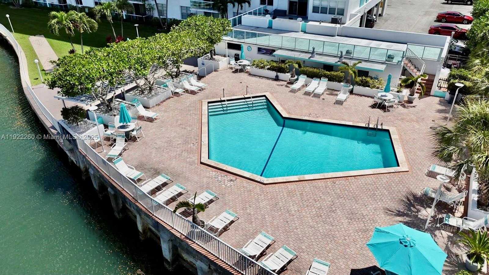 Small Image of 2841 NORTH EAST 163RD ST #1008, North Miami Beach Number 20