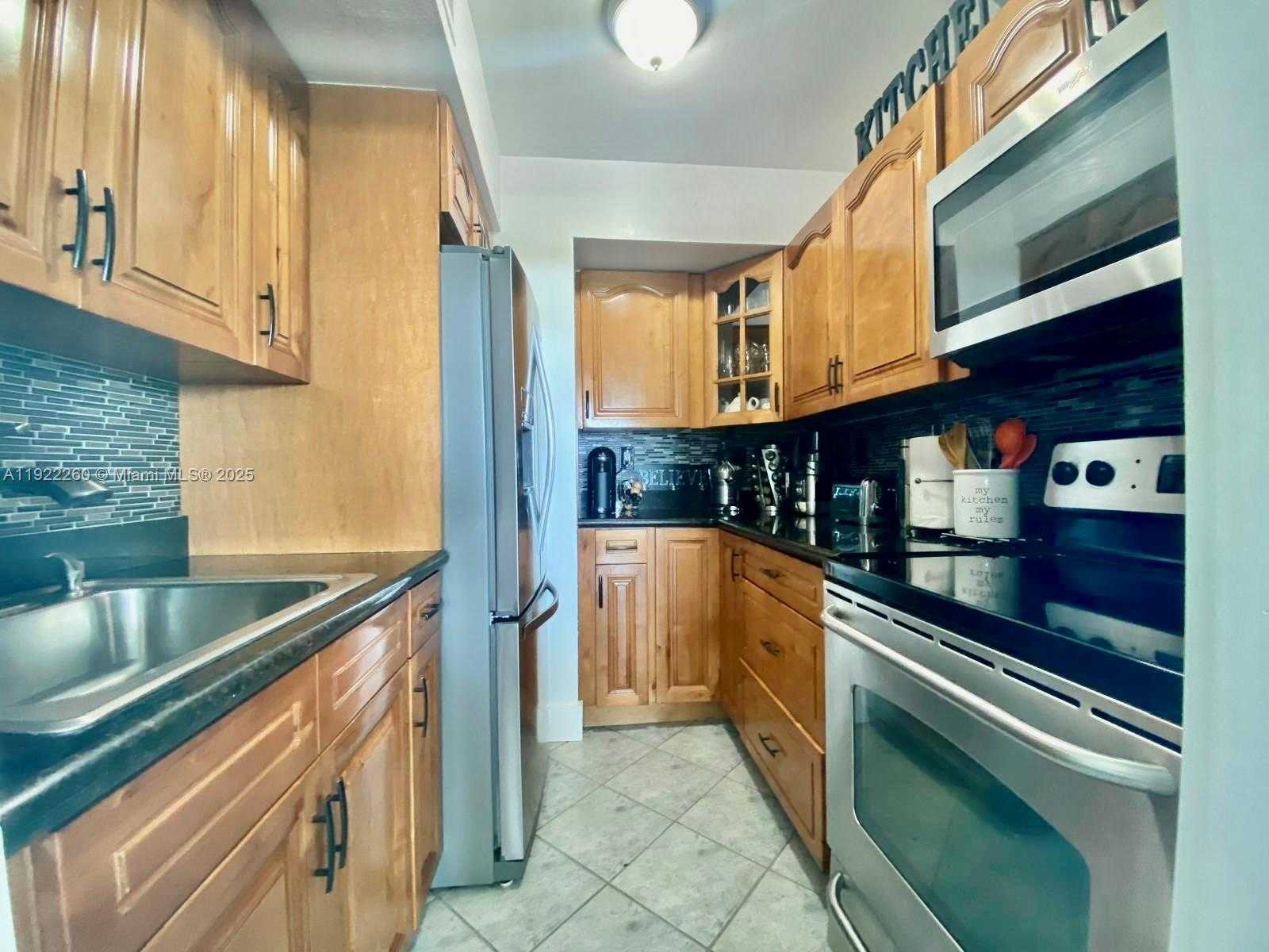 Small Image of 2841 NORTH EAST 163RD ST #1008, North Miami Beach Number 8