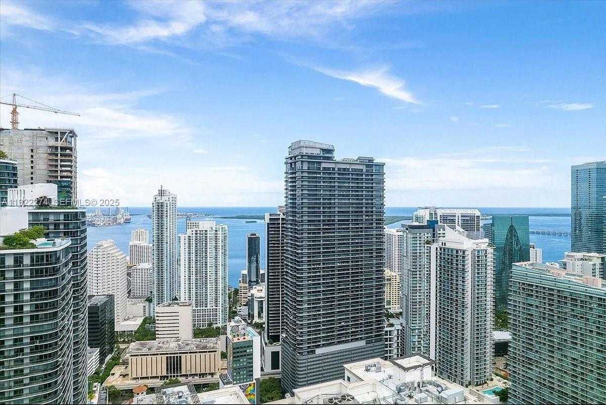 Small Image of 1000 BRICKELL PLZ #3211, Miami Number 1