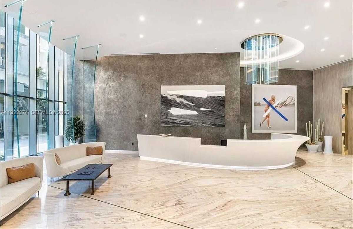 Small Image of 1000 BRICKELL PLZ #3211, Miami Number 43