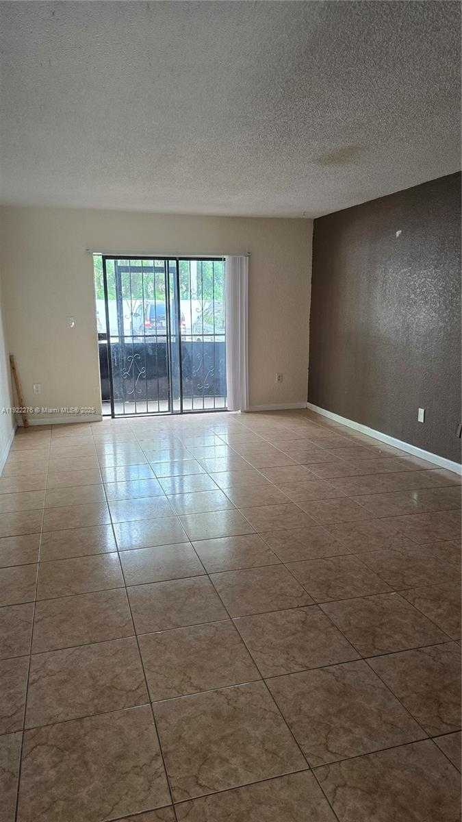 Imagen de Pequeño Objeto